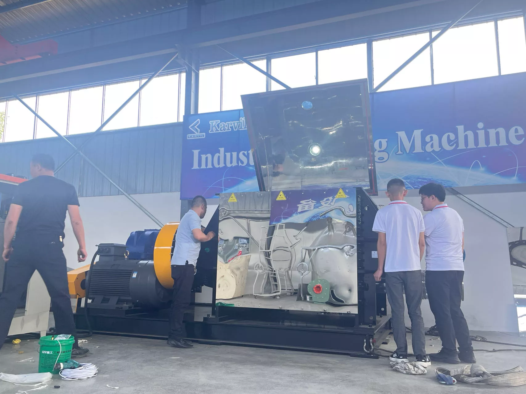 Um bessere Dienste bereitzustellen – Karvil Machinery